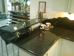 Küchenplatte Granit schwarz